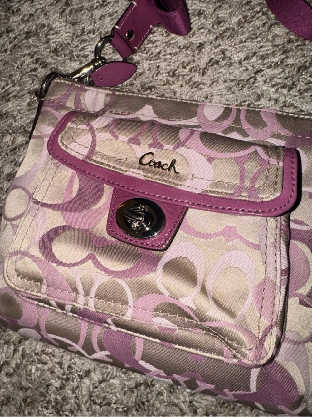 Coach Lilac and Pink Signature Crossbody with Detachable Strap (Penelope) - Picture 4 of 11